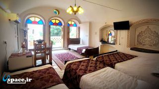 نمای داخلی اتاق 4  تخته هتل سنتی خادمی - اصفهان